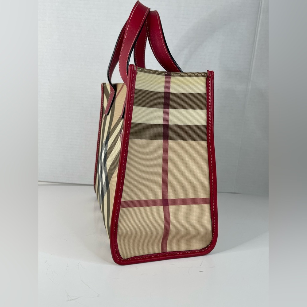 Burberry Tote Bag - Picture 4 of 14